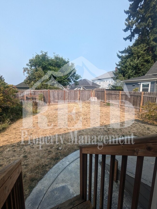 Building Photo - Charming 3-Bedroom Bremerton Home