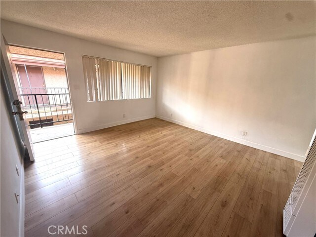 Building Photo - 469 W Oliver St