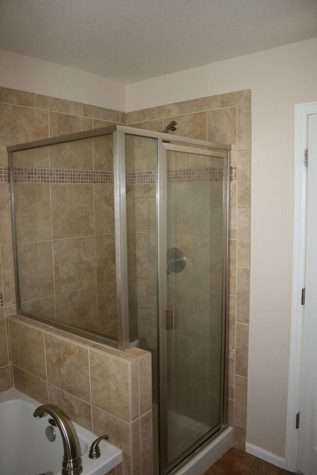 Building Photo - 10748 Appaloosa Ct