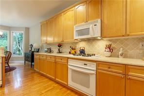 Building Photo - 1635 Reserve Cir