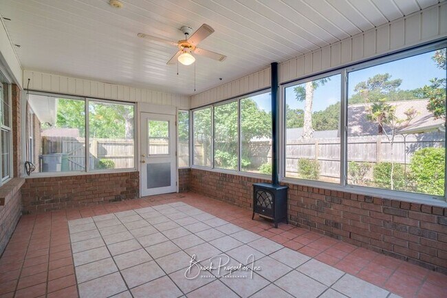 Building Photo - 5504 Shadow Grove Blvd