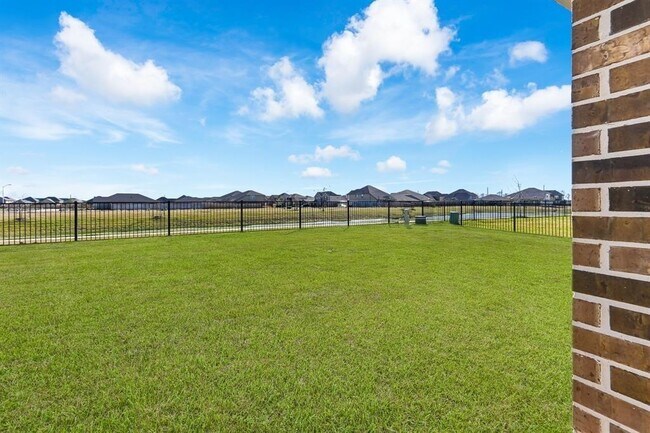 Building Photo - 1522 Truckee River Dr