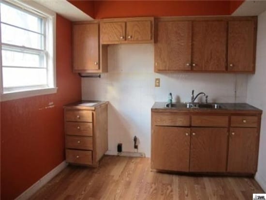 Building Photo - 4822 Woodend Ave