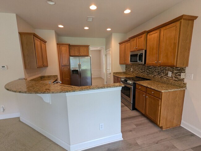 Building Photo - 10787 Edgepine Ln NW