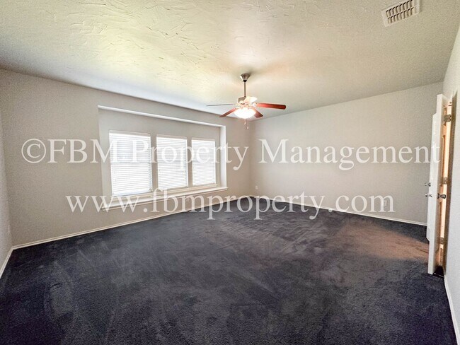 Building Photo - 103 Jennie Marie Cir