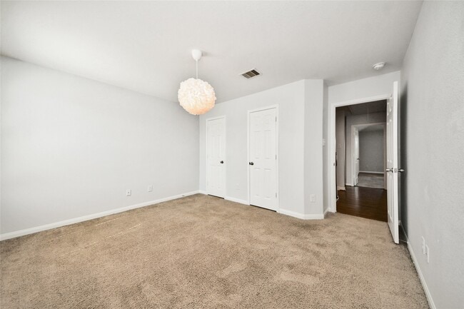 Building Photo - 17024 Wilthorne Gardens Ct