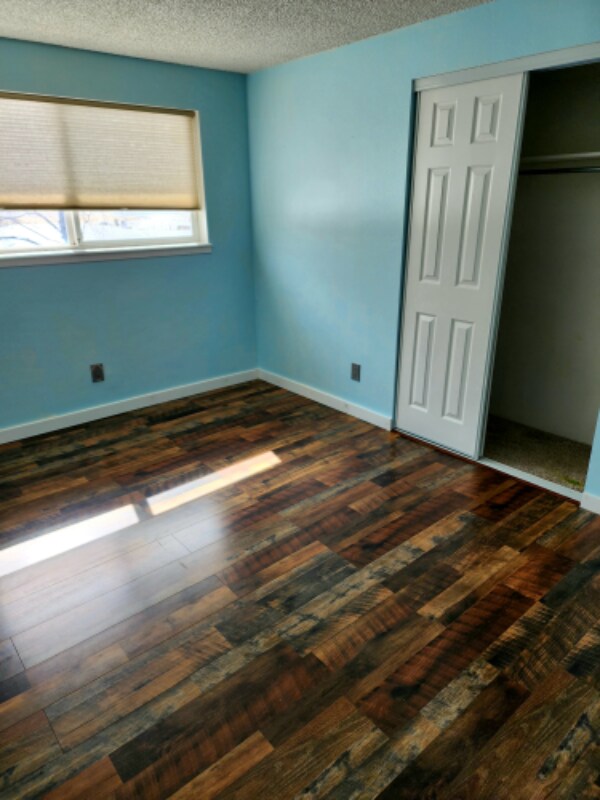 Building Photo - 145 Sunset Dr