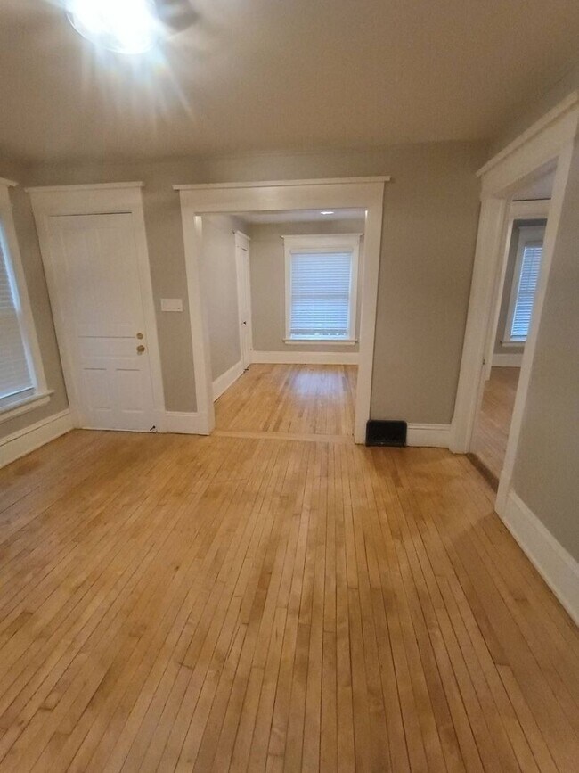 Building Photo - 2229 N 40th St