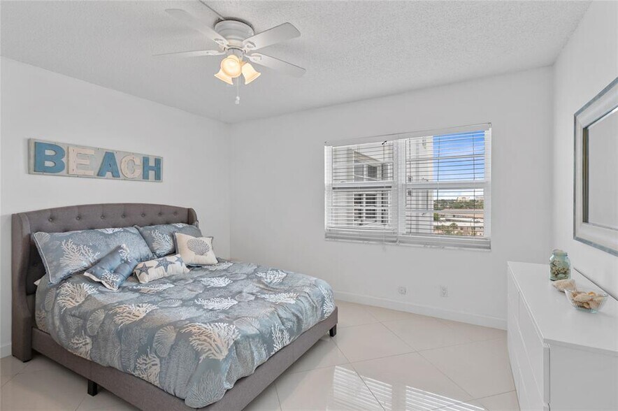 Building Photo - 1500 S Ocean Dr