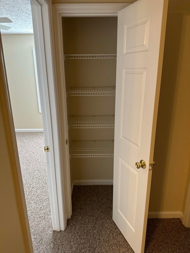 Building Photo - 1021 Excel Ct