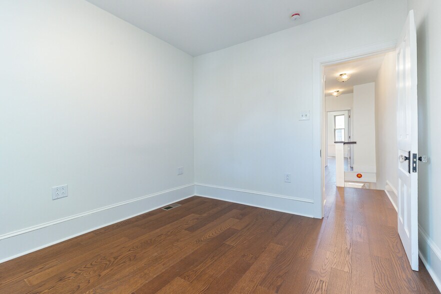 Building Photo - 2108 S Garnet St