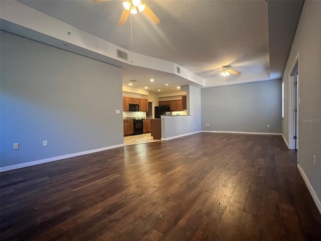 Building Photo - 642 Wells Ct