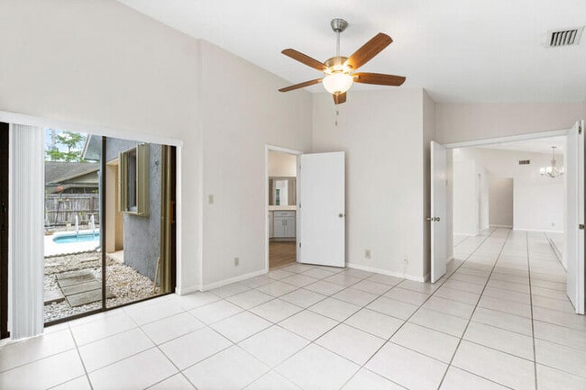 Building Photo - 13485 Orchid Ct