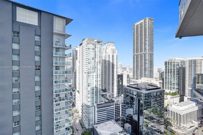 Building Photo - 1300 S Miami Ave