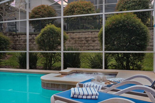 Building Photo - 1580 Tempo Ln