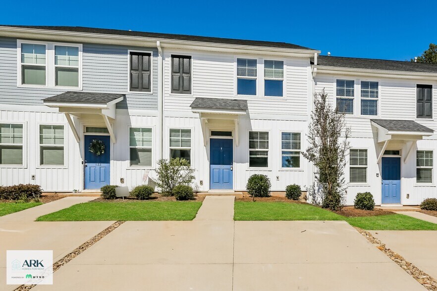 Building Photo - 137 Vly Crk Dr