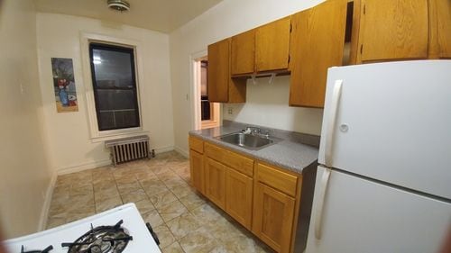 Primary Photo - 373 92nd St