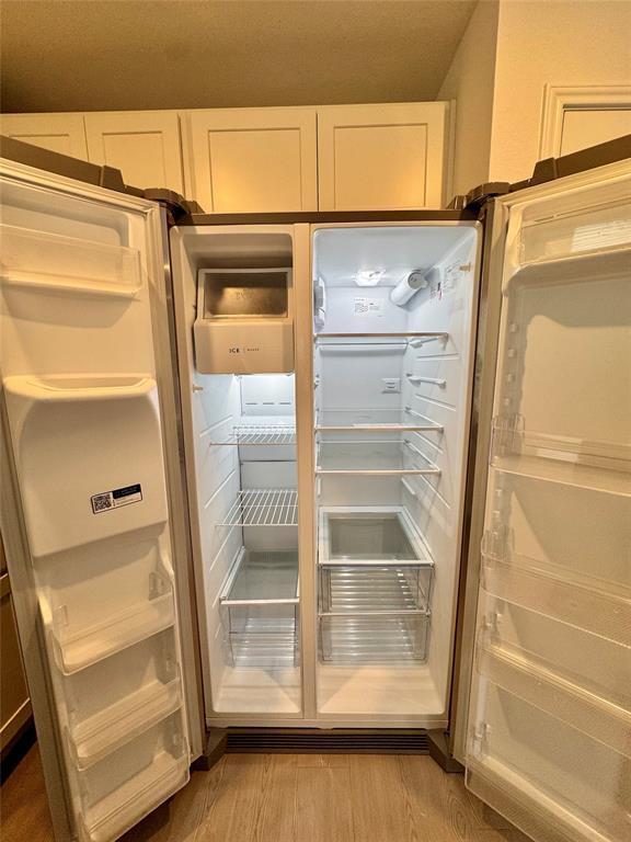 Building Photo - 554 Sormonne Lp