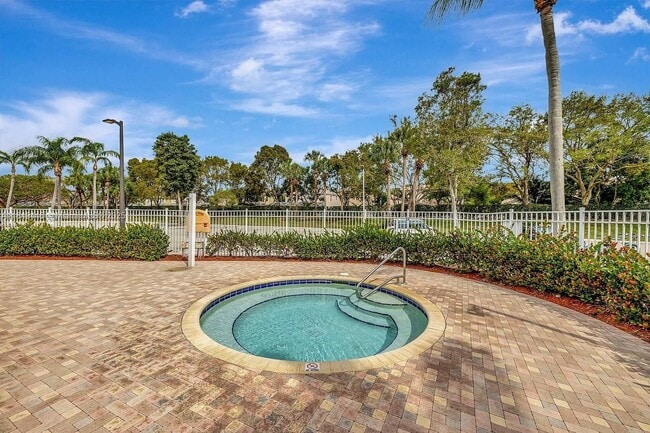 Building Photo - 7835 Rockport Cir