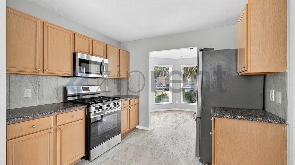 Building Photo - 5011 Ivy Fair Way