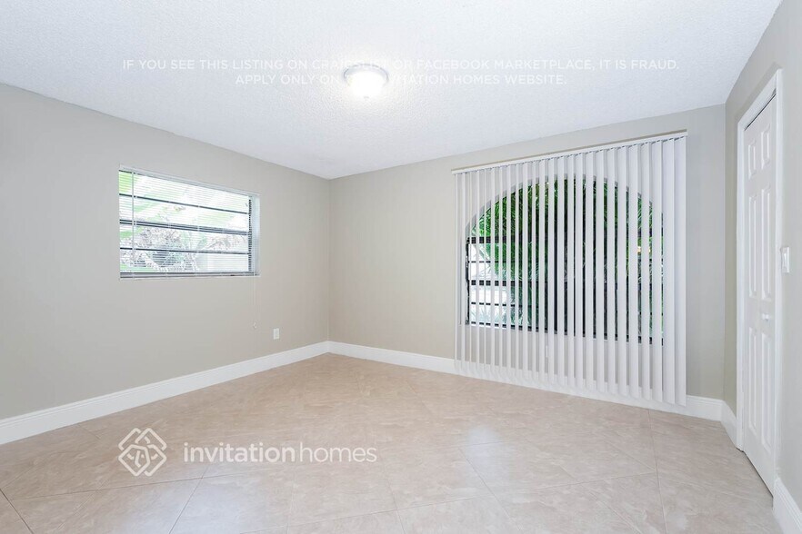 Building Photo - 10851 SW 173rd St