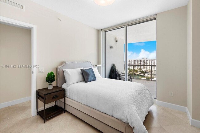 Building Photo - 3801 Collins Ave