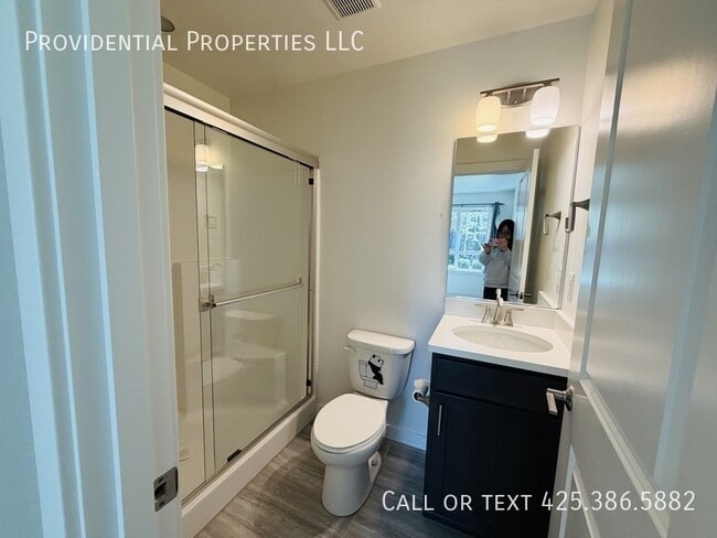 Building Photo - 14669 36th Ave NE