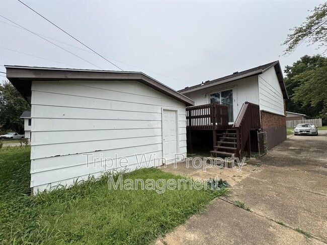Building Photo - 1103 Rio St