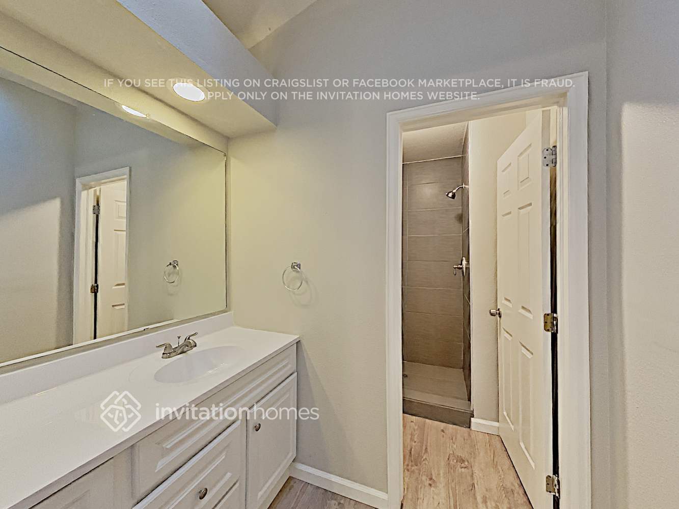 Building Photo - 1254 Ascot Ave