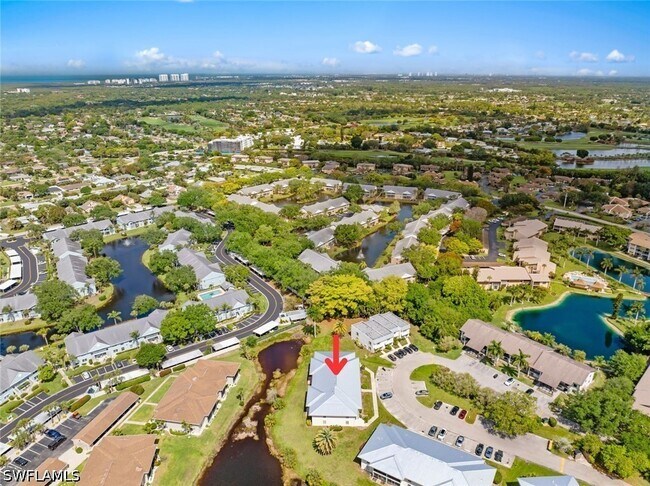 Building Photo - 151 Cypress Way E