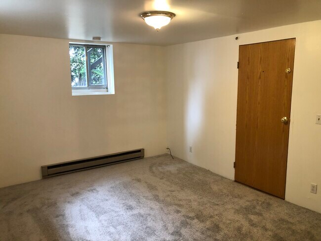 Building Photo - 7515 14th Ave NE