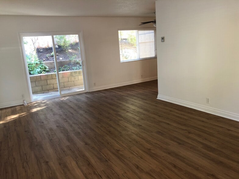 Building Photo - 612 Griffith Way