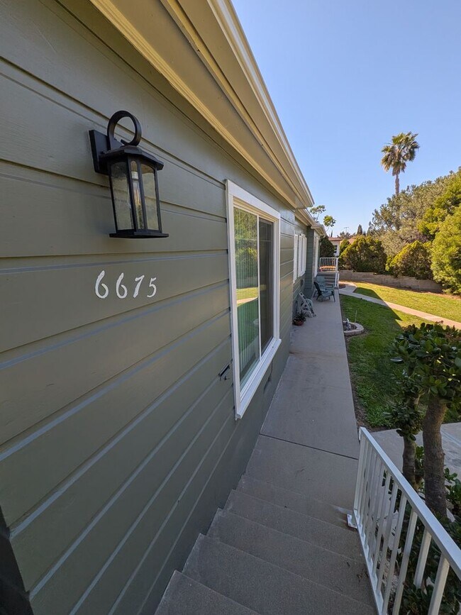 Building Photo - PC - 6673-6675 Amherst