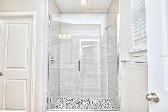 Building Photo - 6427 Cyrils Dr
