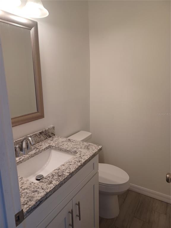 Building Photo - 306 W Primrose Ln