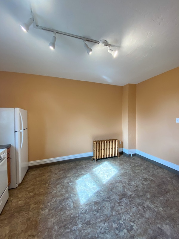 Building Photo - 820 Bay Ridge Ave