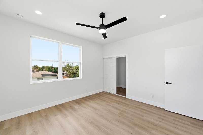 Building Photo - 3614 Temple St