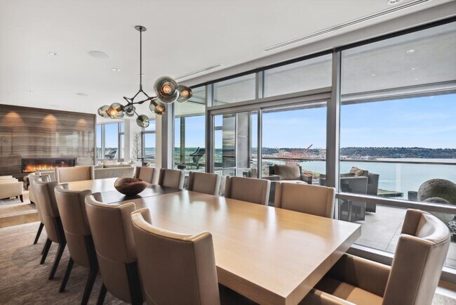 Building Photo - Millennium Tower - 2 bedrooms + den