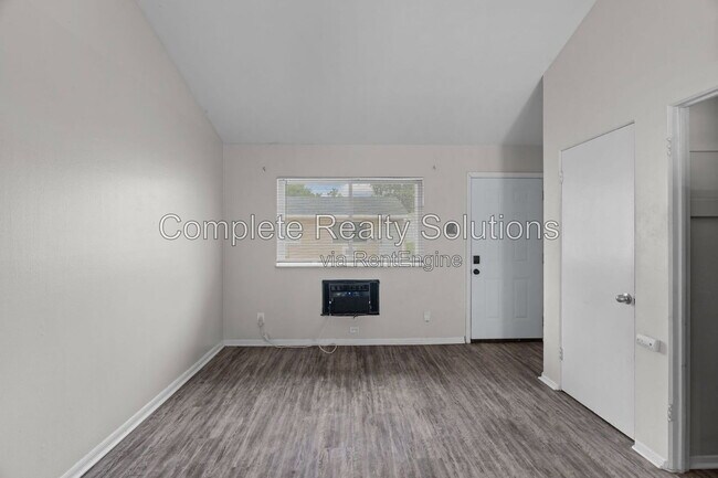 Building Photo - 2323 Woodson Rd