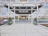 Building Photo - 3100 E Cherry Creek S Dr