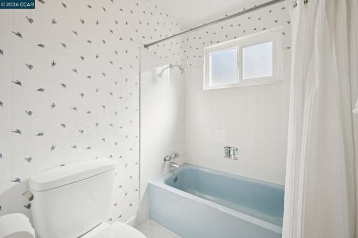 Building Photo - 3114 Santa Paula Dr