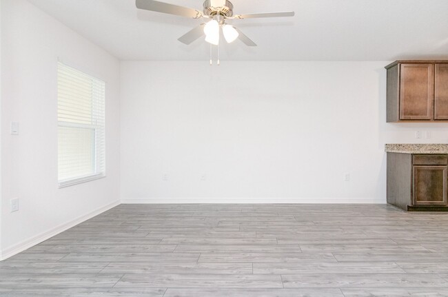 Building Photo - Reduced Security Deposit available for qua...