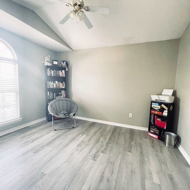 Building Photo - 3bedroom in Fort Walton