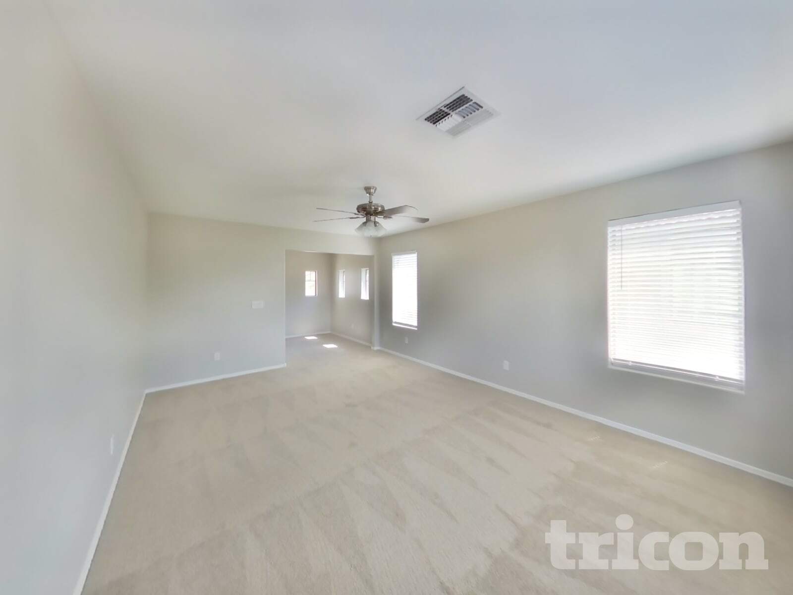 Building Photo - 377 E Maddison St