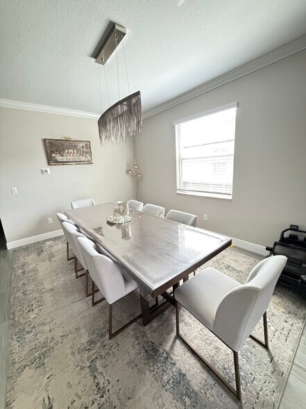 Building Photo - 9971 Campanula Ct