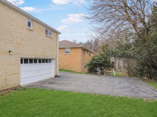 Building Photo - READY for Move-In! Fully RENOVATED 3 bedroom in PENN HILLS!