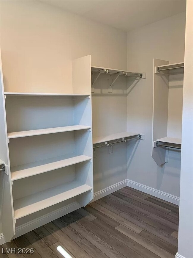 Building Photo - 92 Lake Oasis St