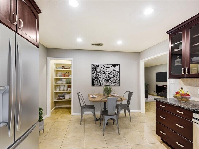 Building Photo - 11718 Spotted Horse Dr