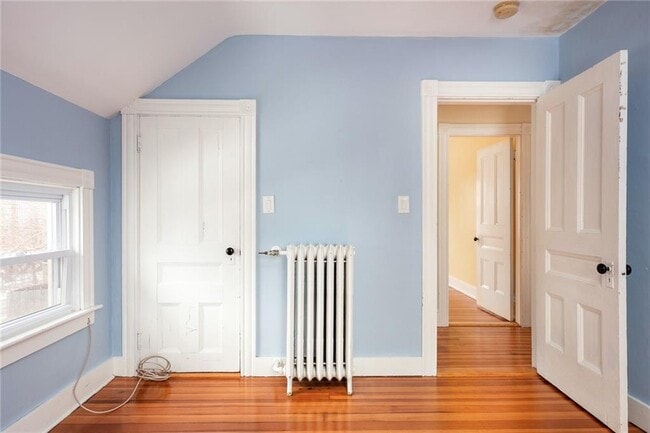 Building Photo - 5 Cummings Rd