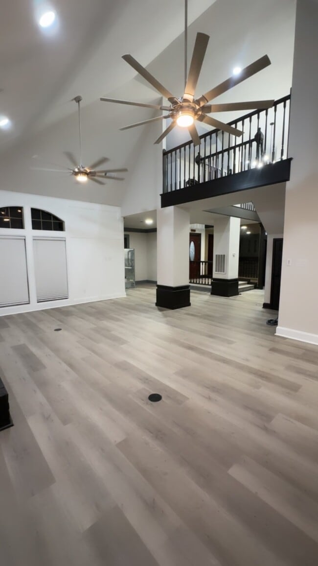 Building Photo - 2734 Plantation Wood Ln